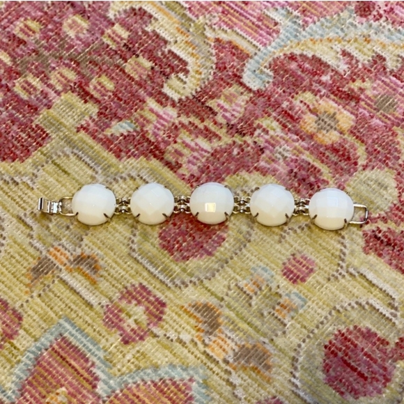 Retired Kendra Scott Cassie Bracelet-FINAL - Picture 5 of 5